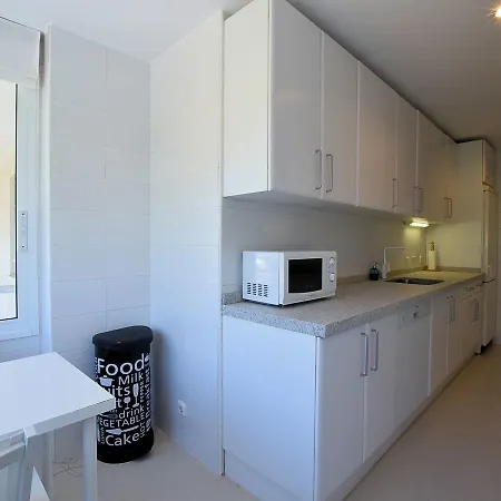 Appartement Near The Beach, Pool, Tennis Court, 3-bedrooms, 2-bathrooms, Ac *