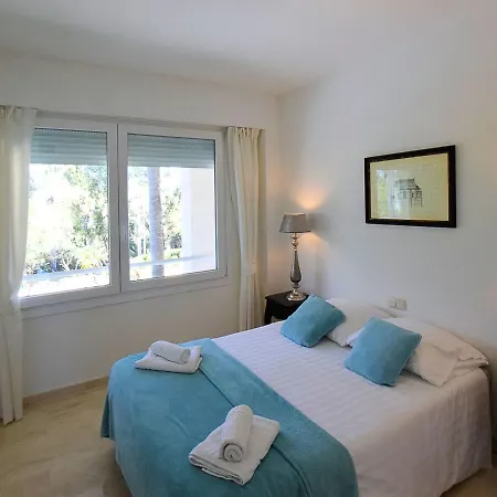 Appartement Near The Beach, Pool, Tennis Court, 3-bedrooms, 2-bathrooms, Ac *