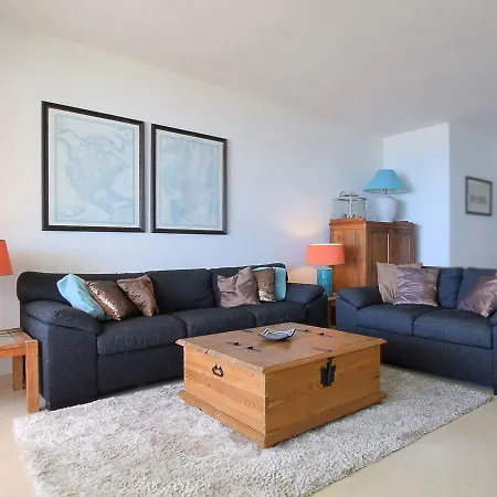Near The Beach, Pool, Tennis Court, 3-bedrooms, 2-bathrooms, Ac